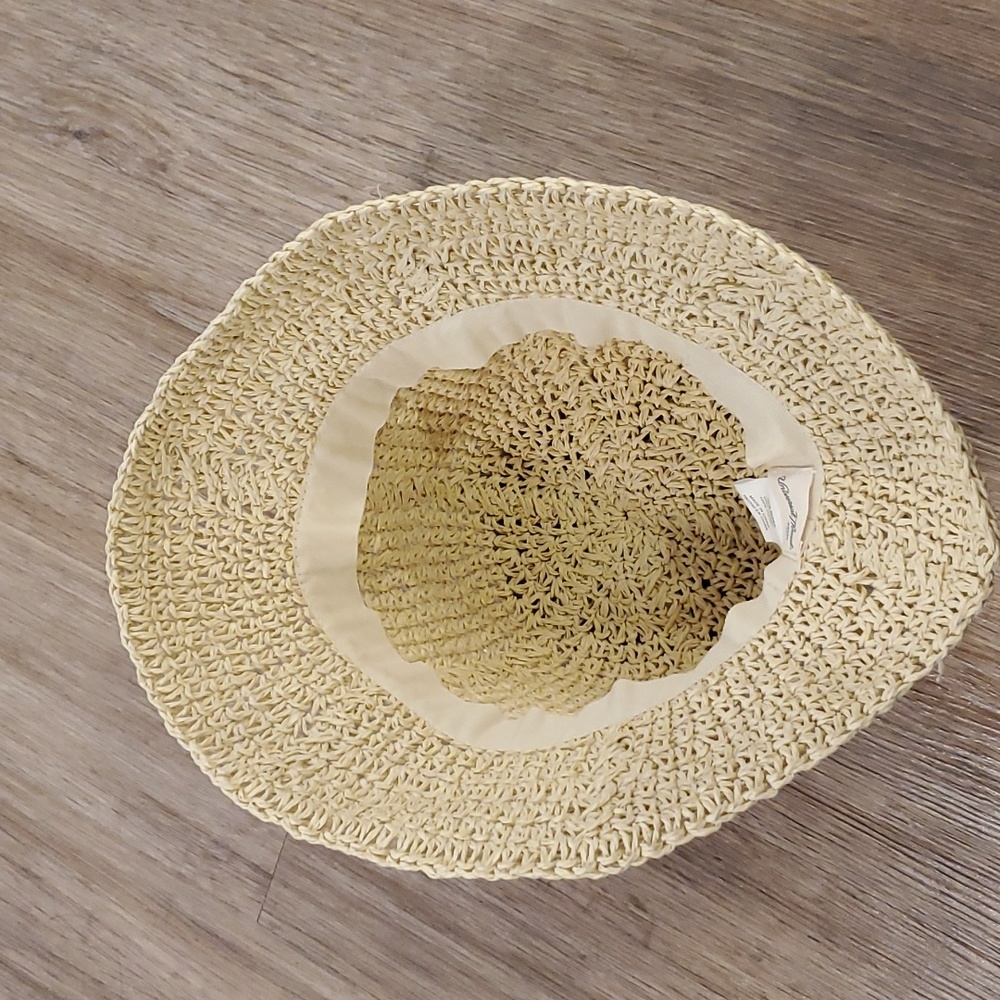 Packable hat - Picture 2 of 5